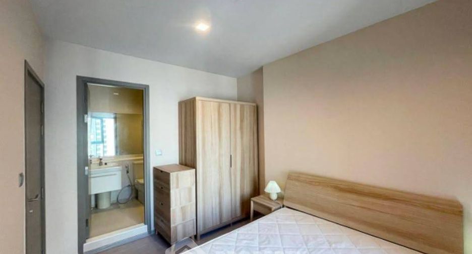 Condo en alquiler de 1 habitaciones en Huai Khwang, Bangkok
