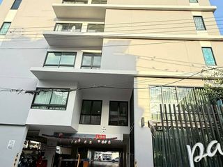 À louer 1 chambre condo à Bang Na, Bangkok