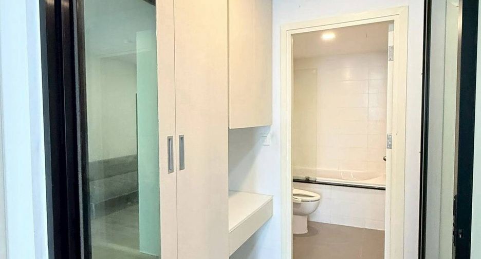 À louer 1 chambre condo à Bang Na, Bangkok