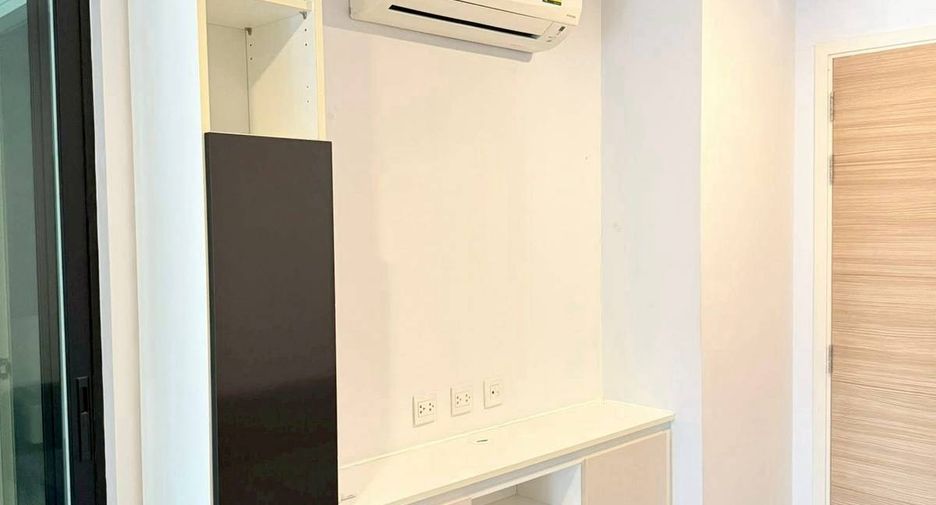 À louer 1 chambre condo à Bang Na, Bangkok