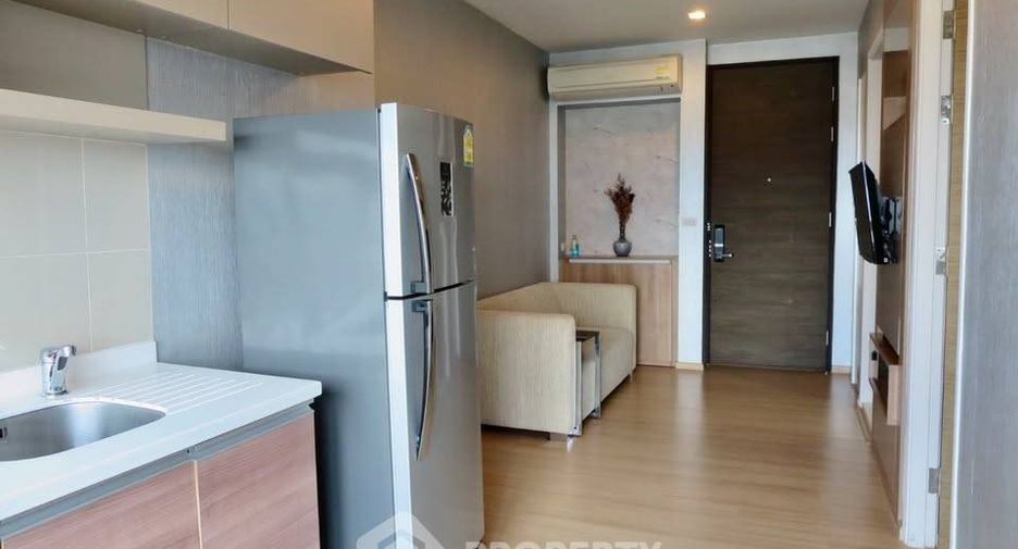Condo en alquiler de 1 habitaciones en Phra Khanong, Bangkok