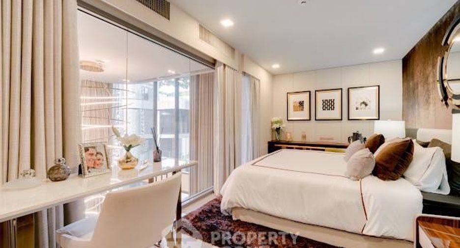 Condo en alquiler de 3 habitaciones en Watthana, Bangkok