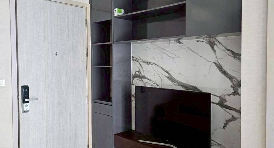 For rent 1 Beds condo in Khlong Toei, Bangkok