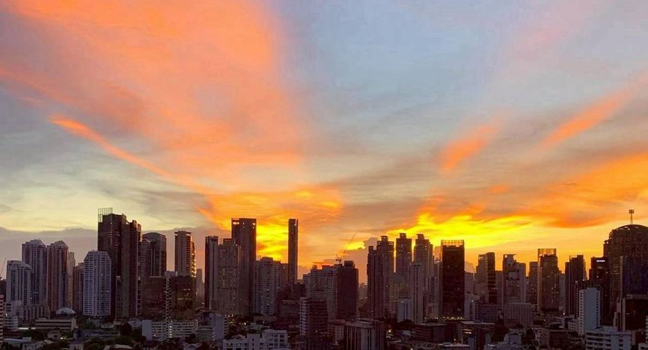 For rent 1 Beds condo in Khlong Toei, Bangkok