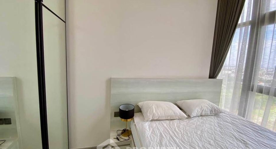 For rent 2 bedrooms condo in Phra Khanong, Bangkok