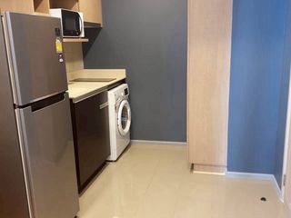 Аренда 1 кровать кондо в Патхум Щан, Бангкок