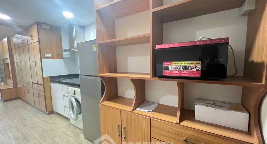 Condo en alquiler de 1 habitaciones en Khlong Toei, Bangkok