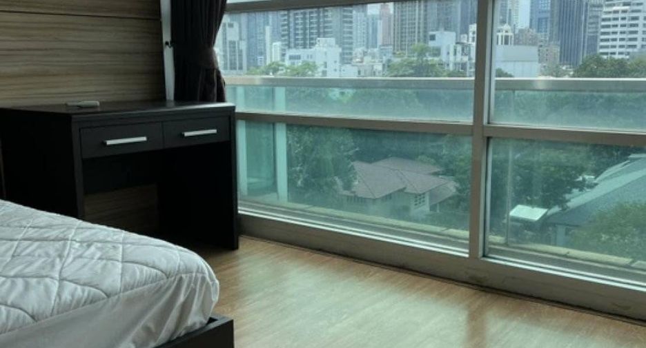 Condo en alquiler de 2 habitaciones en Khlong Toei, Bangkok