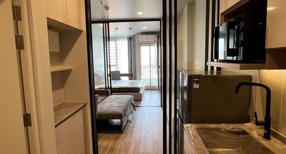 Condo en alquiler de 1 habitaciones en Khlong Toei, Bangkok