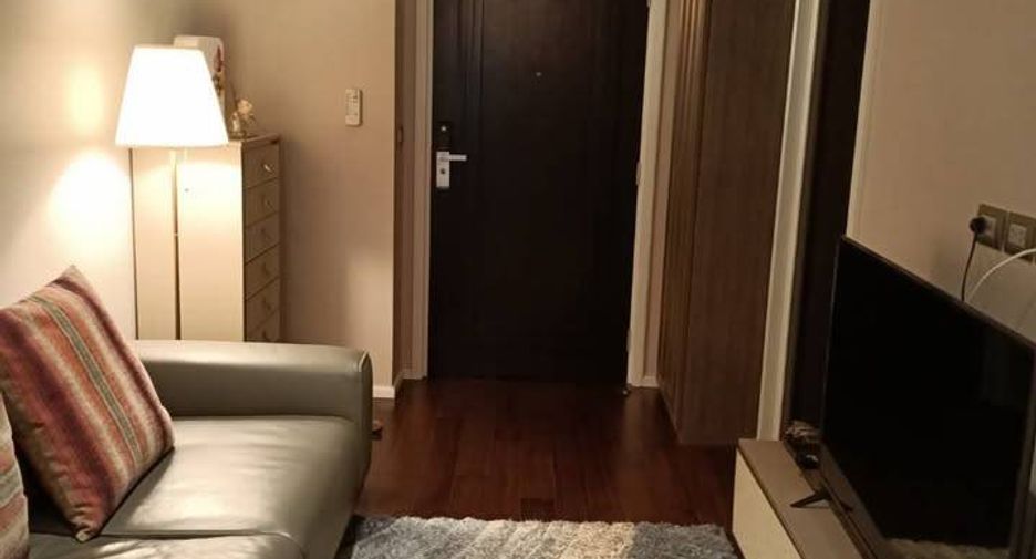 Condo en alquiler de 1 habitaciones en Khlong Toei, Bangkok