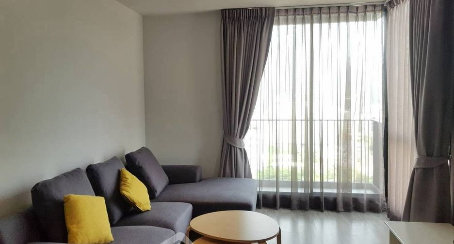 For rent 2 bedrooms condo in Watthana, Bangkok