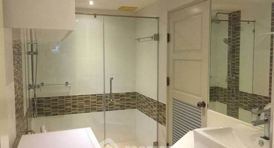 For rent 3 bedrooms condo in Bang Lamung, Chonburi
