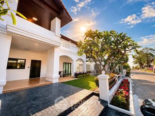 À louer 3 chambres villa à Na Jomtien, Pattaya