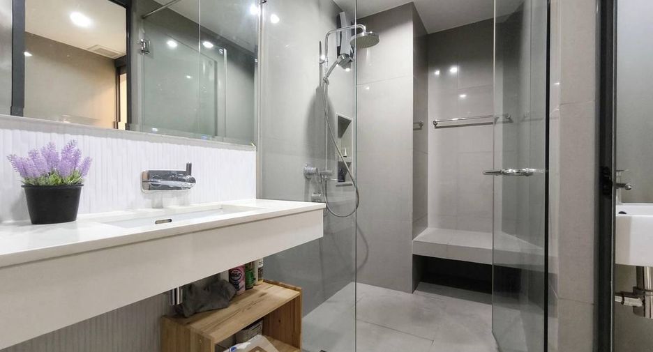 Wohnung zur Miete mit 1 Zimmer in Khlong Toei, Bangkok