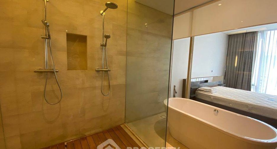 Condo en alquiler de 2 habitaciones en Sathon, Bangkok