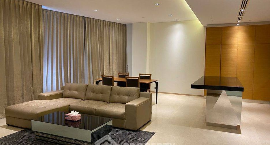 Condo en alquiler de 2 habitaciones en Sathon, Bangkok