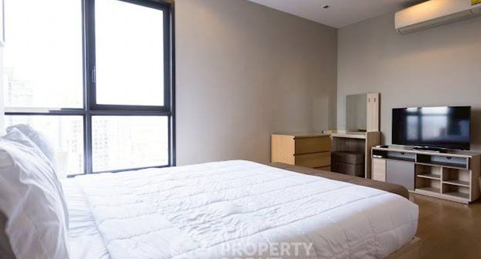 For rent 2 ベッドルーム condo in Watthana, Bangkok