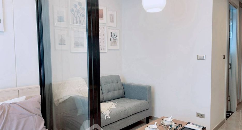 Wohnung zur Miete mit 1 Zimmer in Huai Khwang, Bangkok