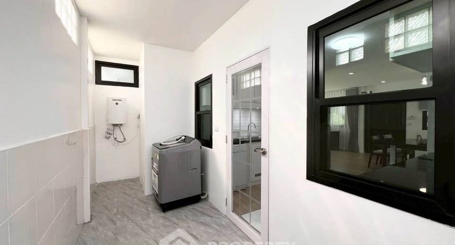 For rent 3 bedrooms house in Na Jomtien, Pattaya