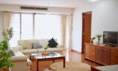 À louer 3 chambres appartement à Khlong Toei, Bangkok