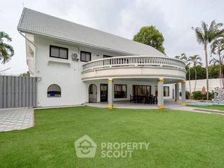 For rent 5 bedrooms villa in Bang Lamung, Chonburi