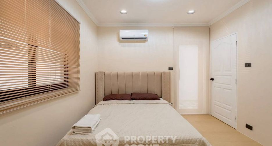 For rent 5 bedrooms villa in Bang Lamung, Chonburi