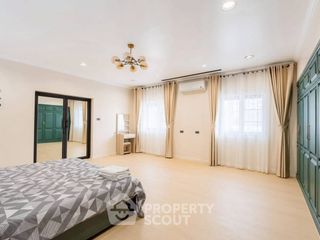 For rent 5 bedrooms villa in Bang Lamung, Chonburi