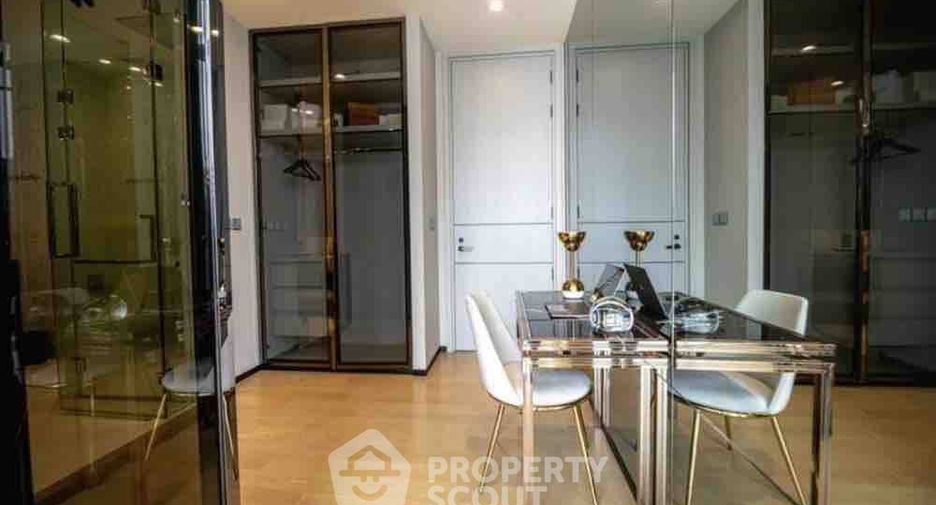 For rent 2 bedrooms condo in Khlong Toei, Bangkok