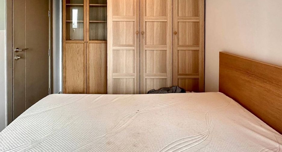 Wohnung zur Miete mit 1 Zimmer in Huai Khwang, Bangkok