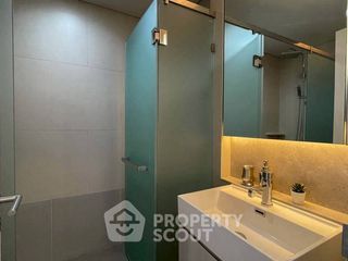 Condo en alquiler de 2 habitaciones en Khlong Toei, Bangkok