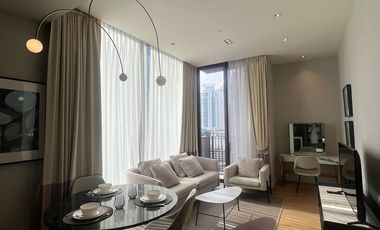 For rent 2 bedrooms condo in Pathum Wan, Bangkok