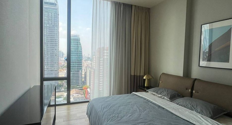 For rent 2 bedrooms condo in Pathum Wan, Bangkok