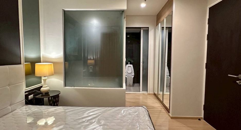 Wohnung zur Miete mit 1 Zimmer in Phra Khanong, Bangkok