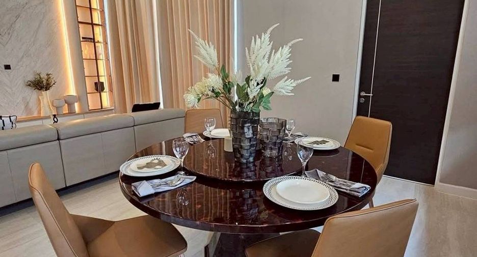 For rent 5 bedrooms house in Suan Luang, Bangkok