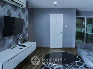 For rent 3 bedrooms condo in Huai Khwang, Bangkok
