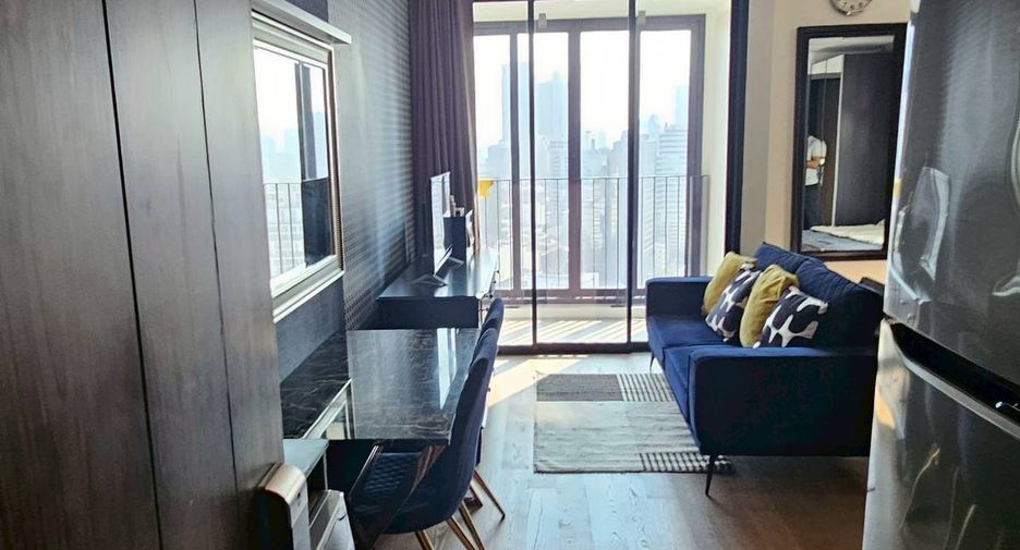 À louer 1 chambre condo à Bang Rak, Bangkok