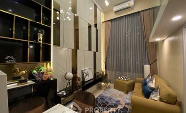 For rent 2 bedrooms condo in Sathon, Bangkok