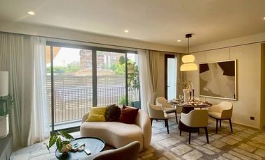 For rent 3 bedrooms condo in Huai Khwang, Bangkok