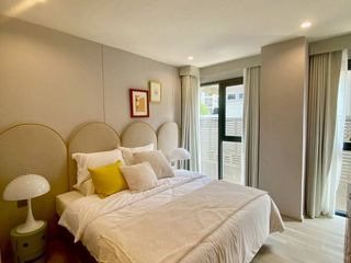 For rent 3 bedrooms condo in Huai Khwang, Bangkok