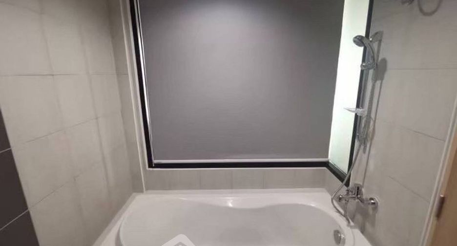À louer 1 chambre condo à Si Racha, Chonburi