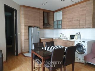 Condo en alquiler de 2 habitaciones en Khlong Toei, Bangkok