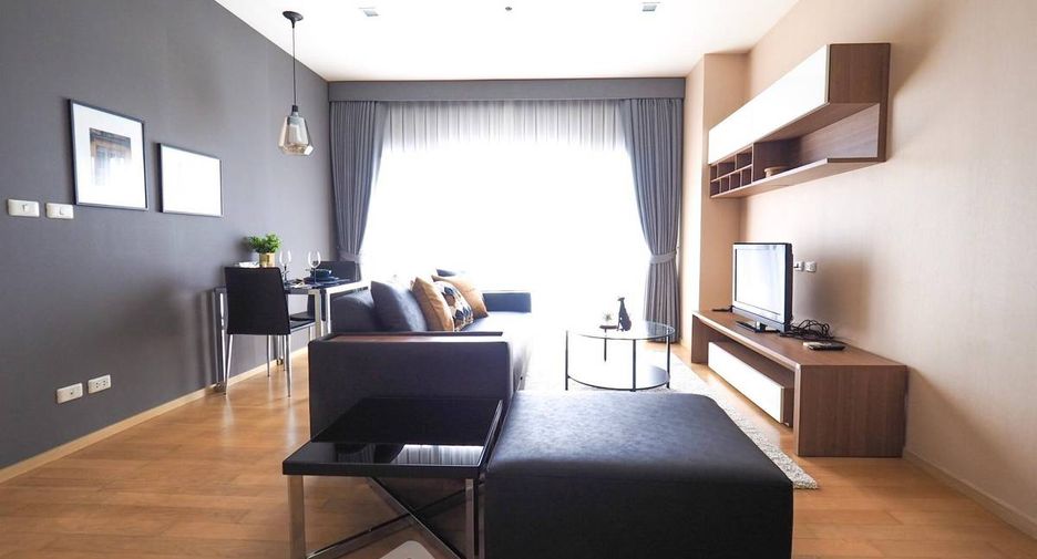For rent 1 bed condo in Khlong Toei, Bangkok
