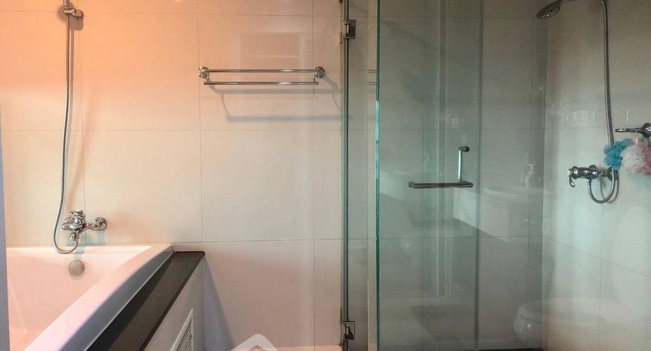 À louer 1 chambre condo à Pathum Wan, Bangkok
