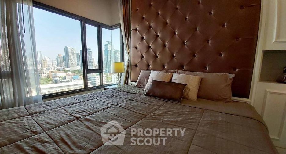 For rent 2 bedrooms condo in Khlong Toei, Bangkok