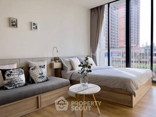 Condo en alquiler de 1 habitaciones en Khlong Toei, Bangkok