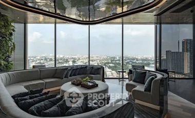 For rent 2 bedrooms condo in Phra Khanong, Bangkok