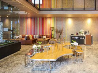 À louer 1 chambre condo à Phra Khanong, Bangkok
