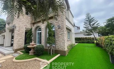 For rent 4 bedrooms house in Bang Khen, Bangkok
