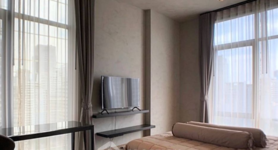For rent 2 bedrooms condo in Watthana, Bangkok