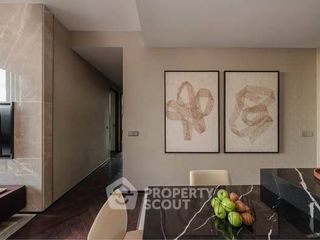 Condo en alquiler de 2 habitaciones en Khlong Toei, Bangkok